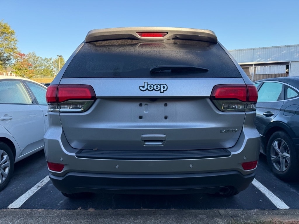 Used 2020 Jeep Grand Cherokee Laredo SUV