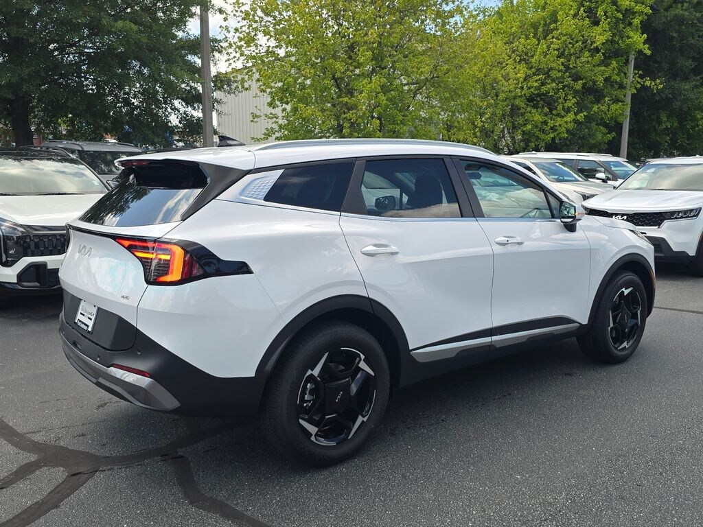New 2026 Kia Sportage EX SUV