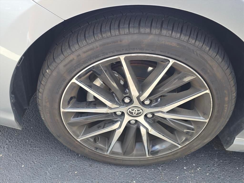 Used 2024 Toyota Camry SE Sedan