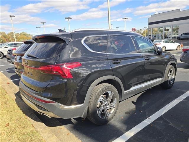 2022 Hyundai Santa Fe SEL photo 2