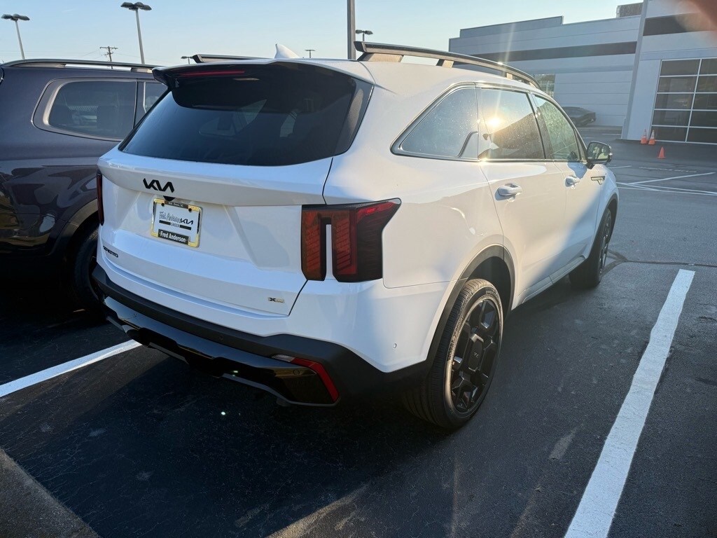 2026 Kia Sorento L photo 2