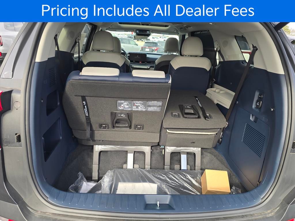 2026 Kia Carnival SX - Photo 11