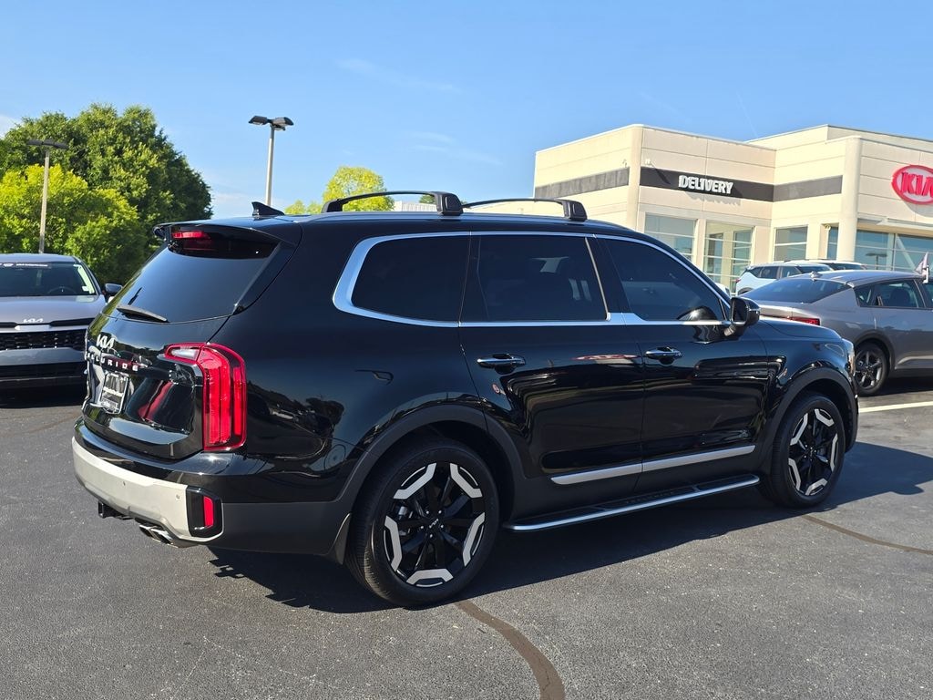 Used 2024 Kia Telluride S SUV