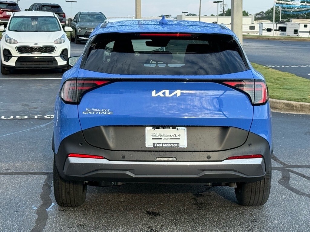 2026 Kia Sportage EX photo 3