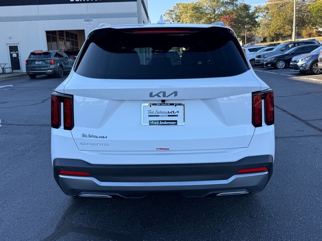 New 2026 Kia Sorento S SUV