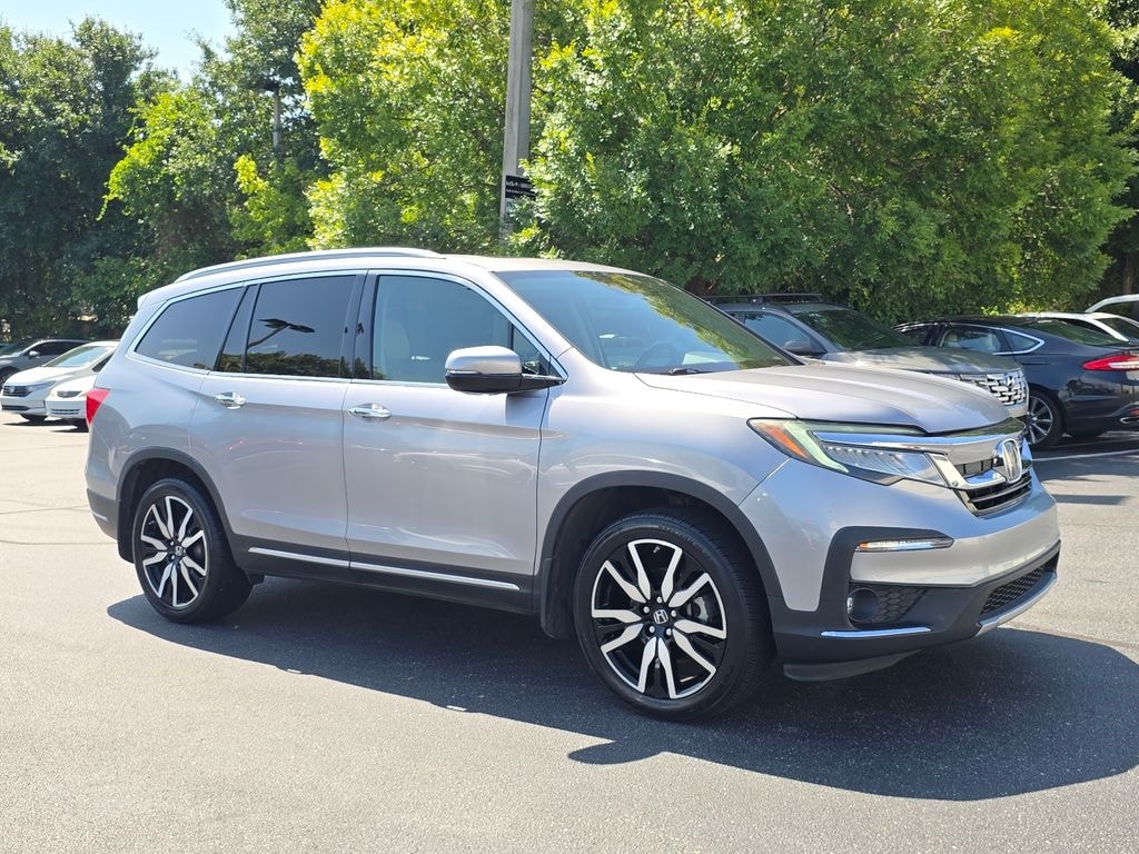 Used 2019 Honda Pilot Touring 8-Passenger FWD SUV