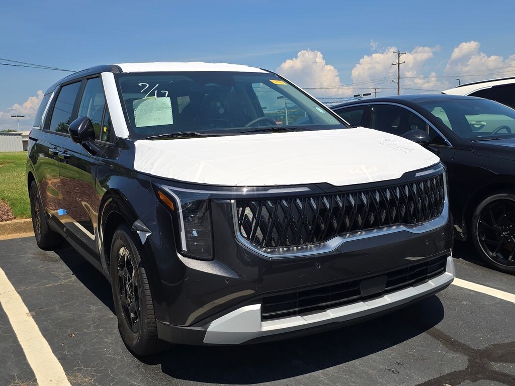 New 2027 Kia Carnival LX Minivan/Van