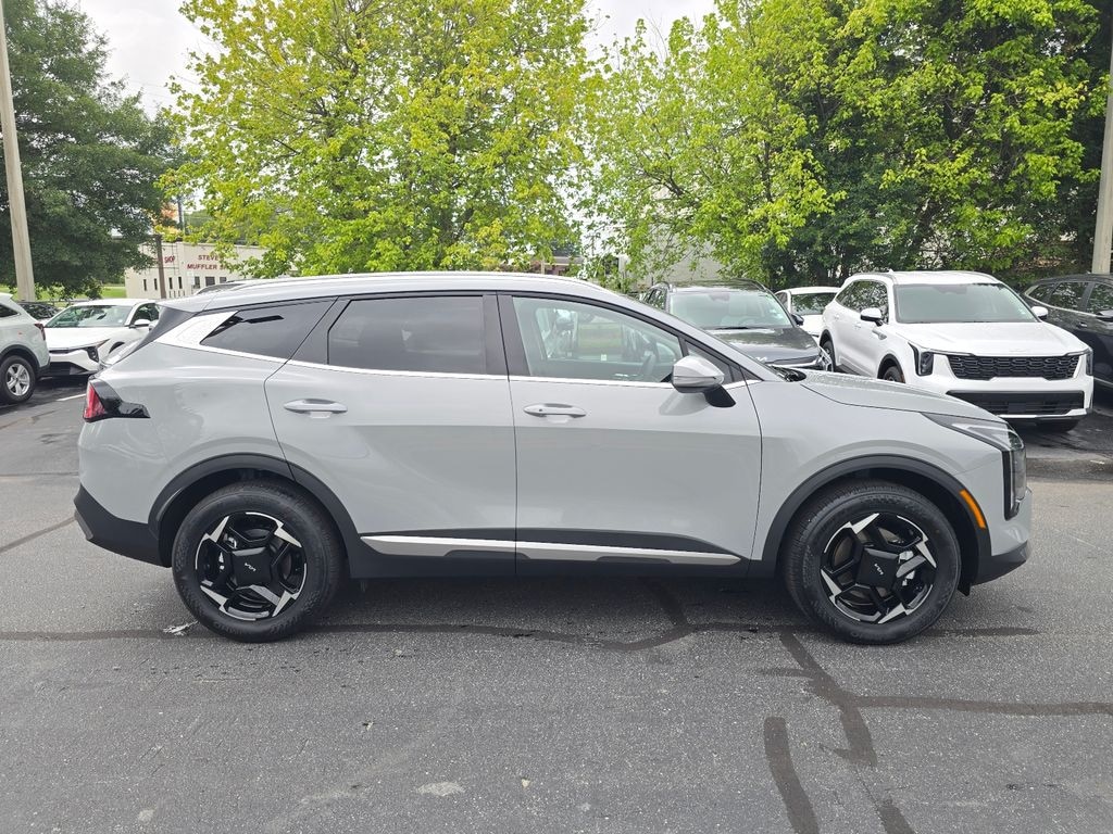 New 2026 Kia Sportage EX SUV