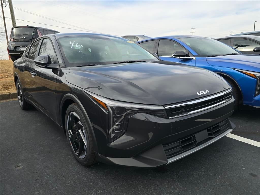2025 Kia K4 EX's photo