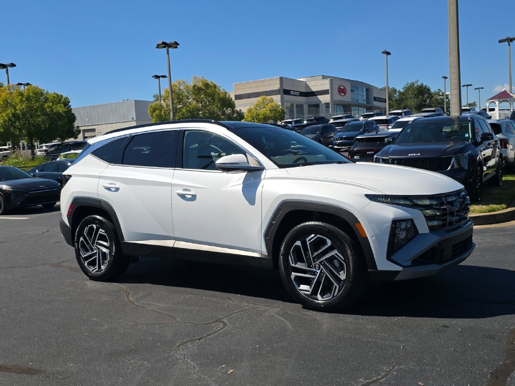  Hyundai Tucson Hybrid