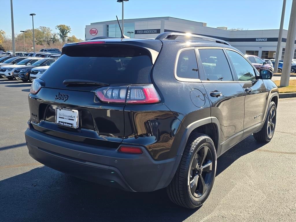 Used 2023 Jeep Cherokee Altitude Lux SUV