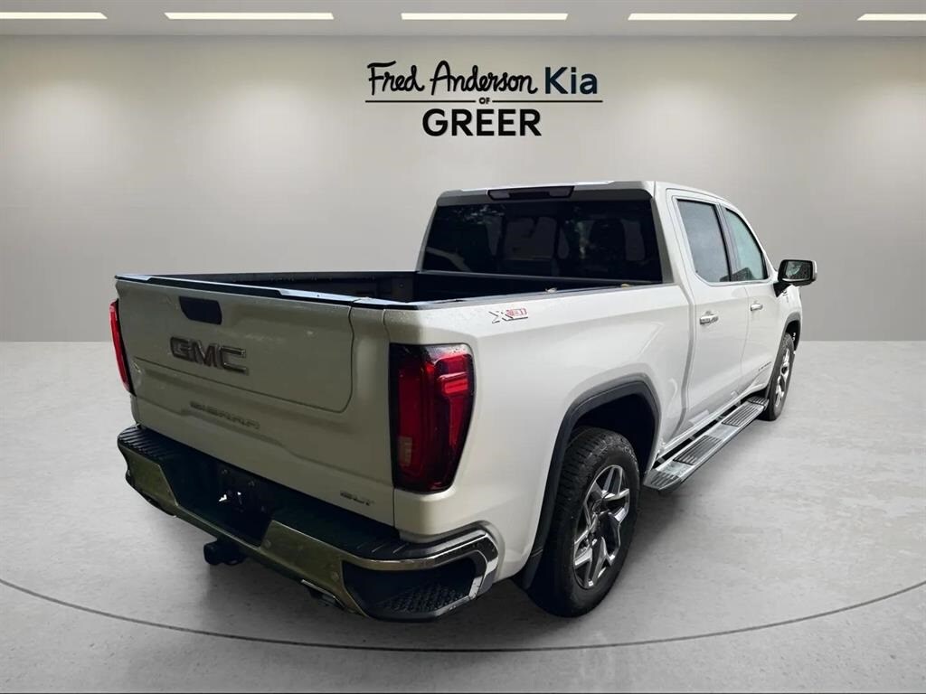 2024 Gmc Sierra 1500 SLT photo 2