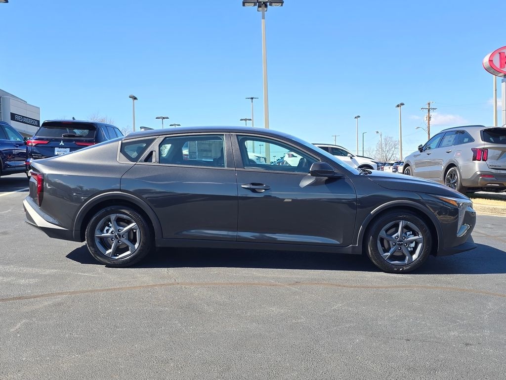 New 2026 Kia K4 LX Sedan