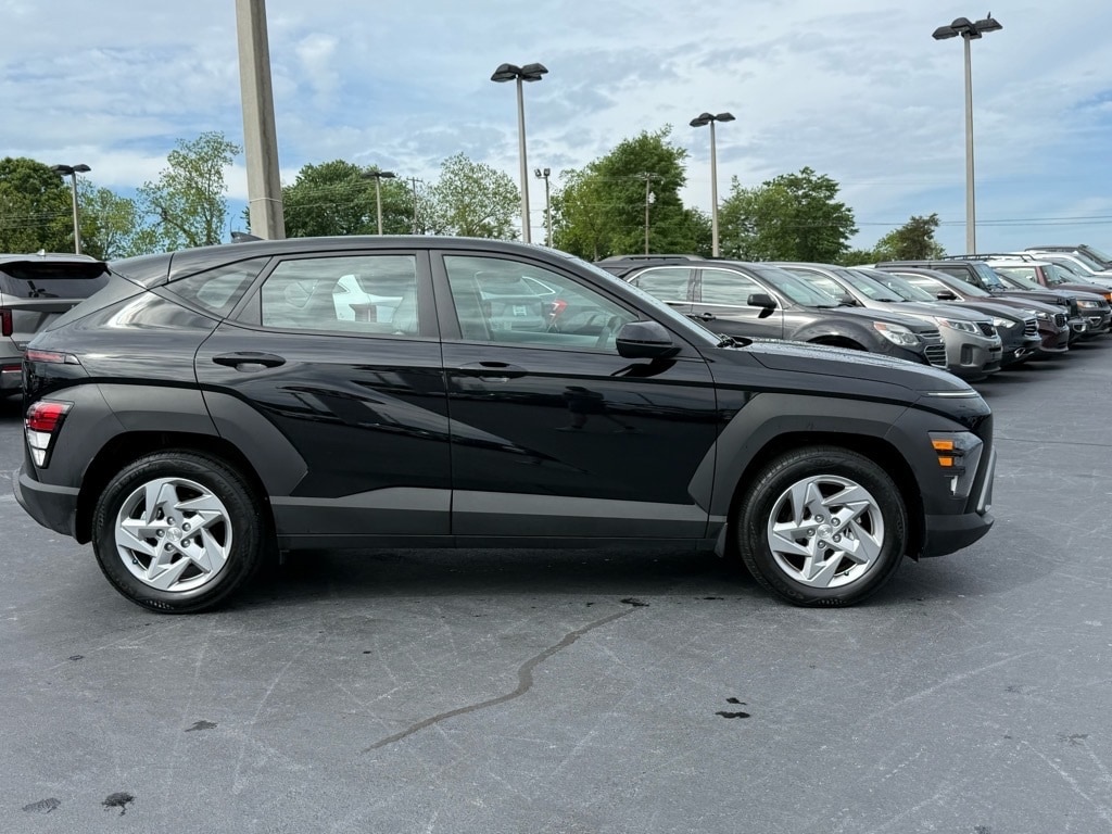 Used 2024 Hyundai Kona SE with VIN KM8HA3AB5RU130438 for sale in Greer, SC