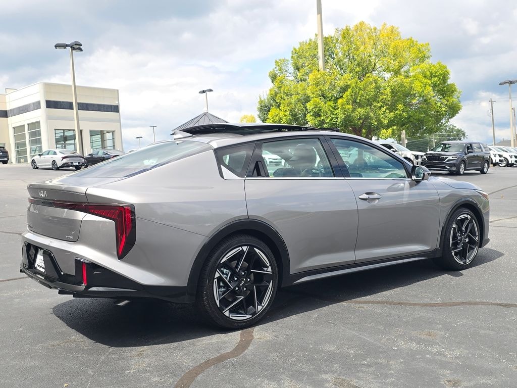 New 2026 Kia K4 GT-Line Sedan