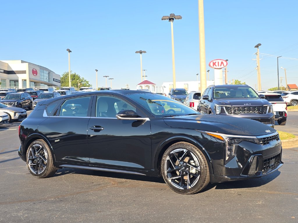 2026 Kia K4