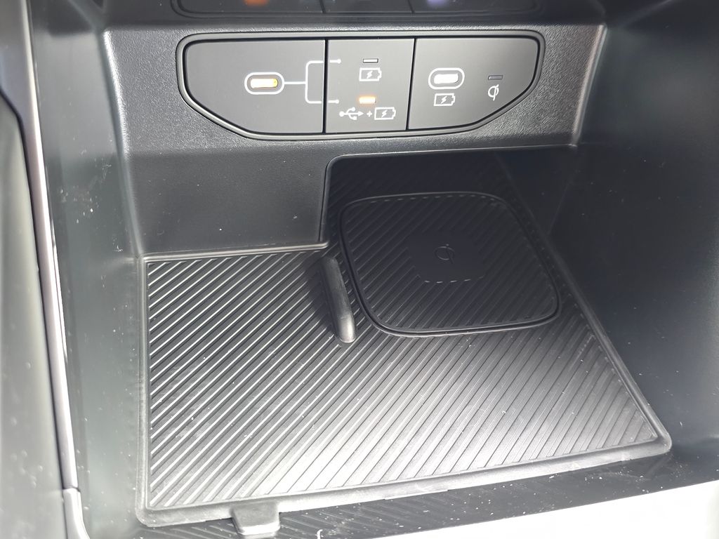2026 Kia Sorento S - Photo 15