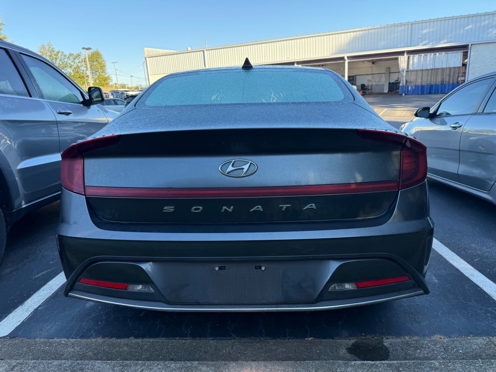 Used 2022 Hyundai Sonata SE Sedan