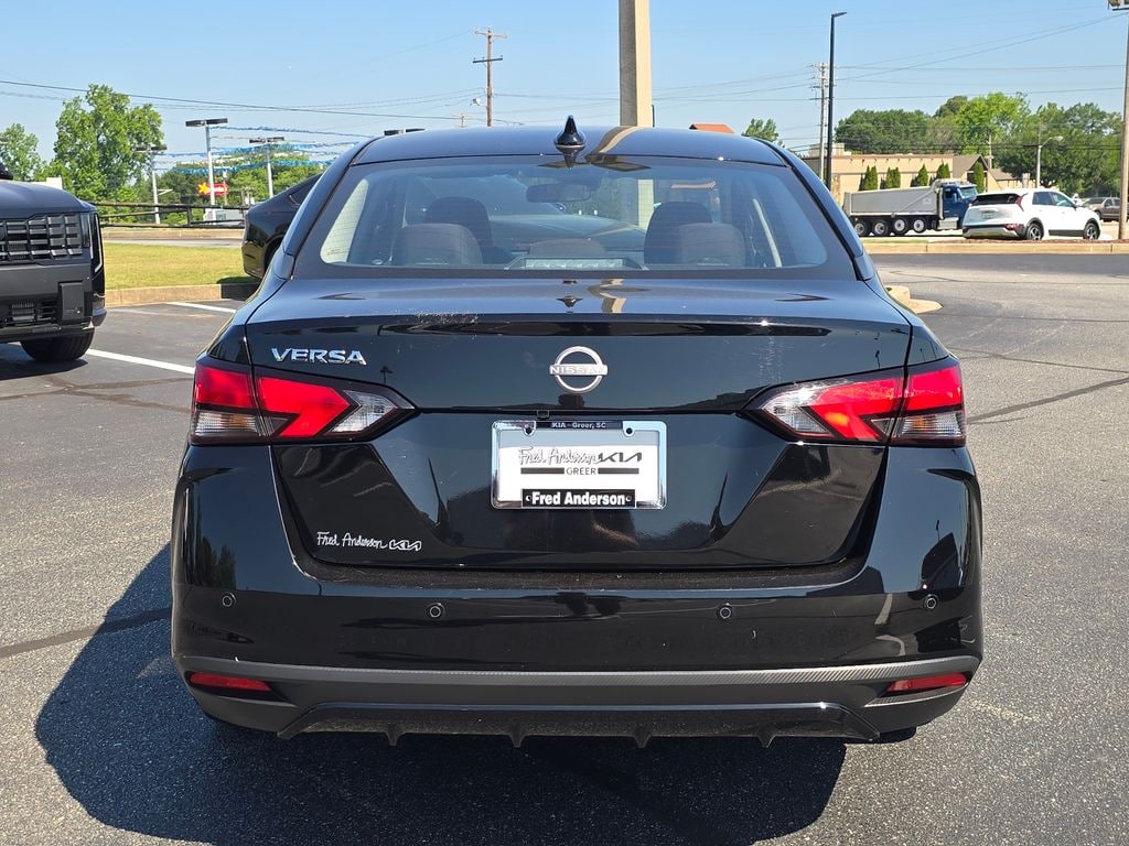 Used 2025 Nissan Versa 1.6 SV Sedan