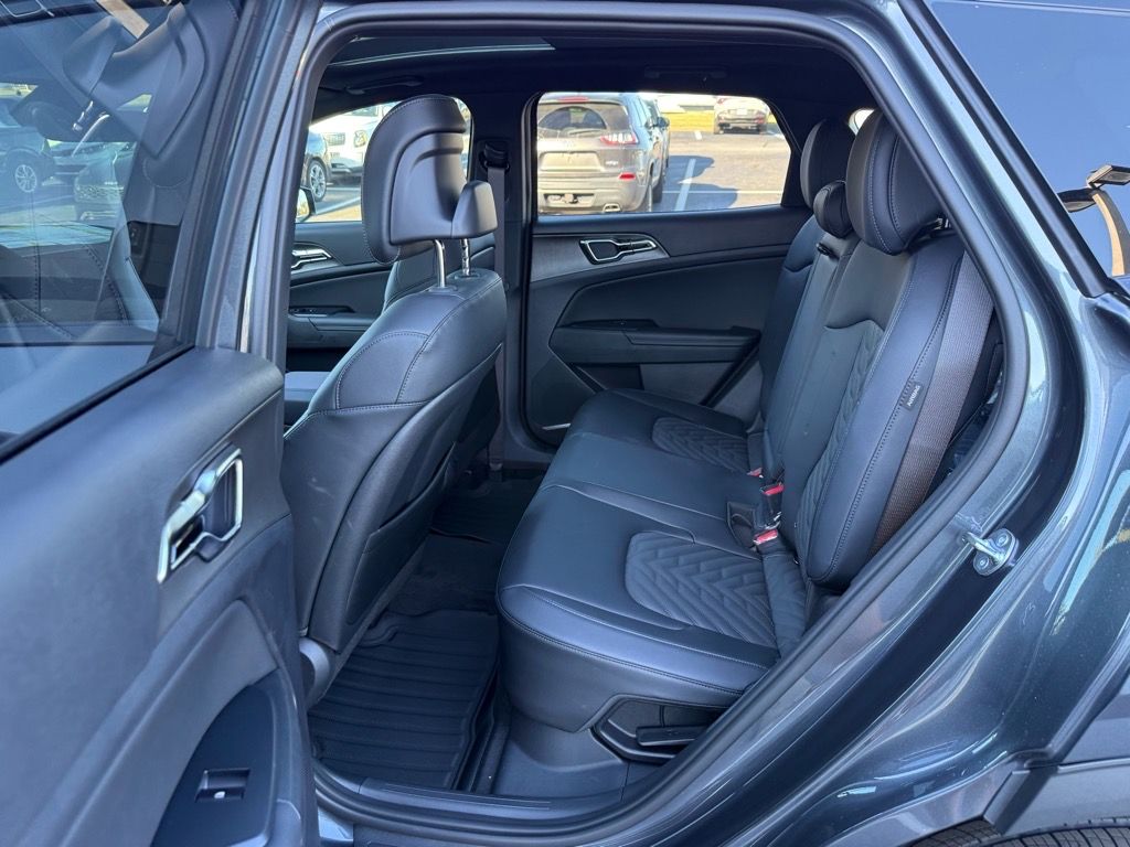 2026 Kia Sportage X-Line Hybrid - Photo 12