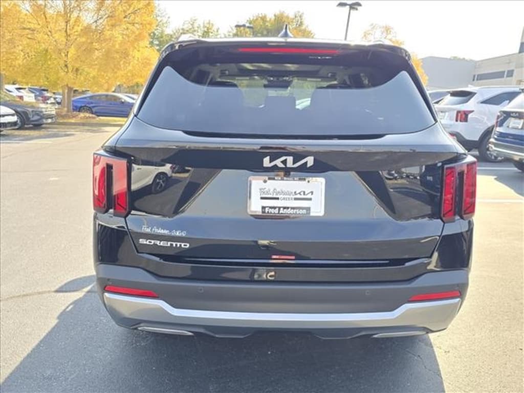 New 2026 Kia Sorento S SUV