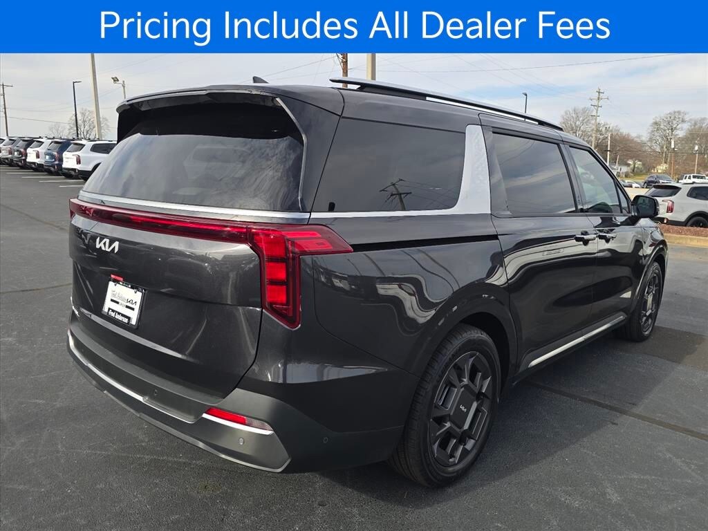 New 2026 Kia Carnival SX Van Passenger Van