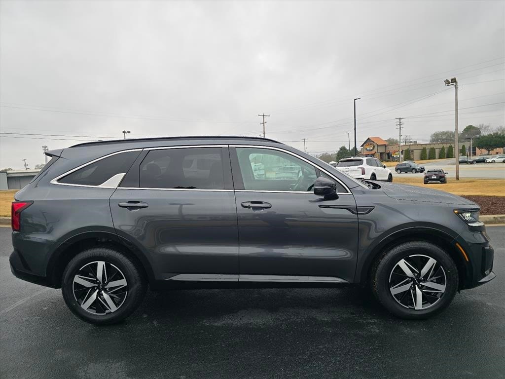 Certified 2022 Kia Sorento S SUV