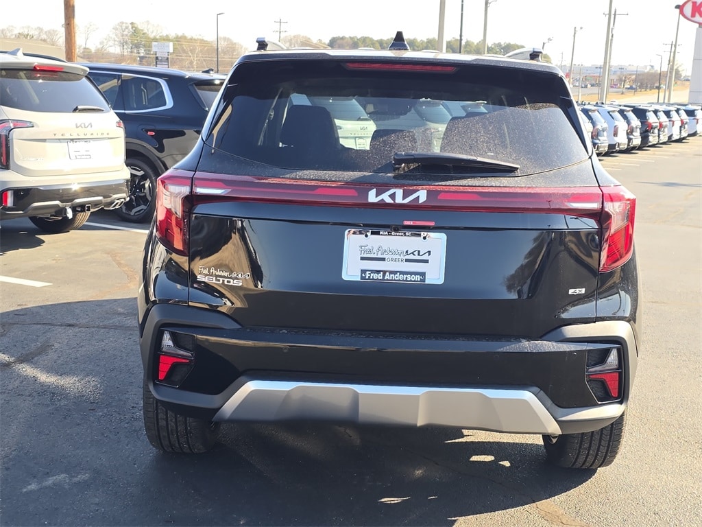 New 2026 Kia Seltos SX SUV