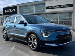 2025 Kia Niro SX Touring SUV