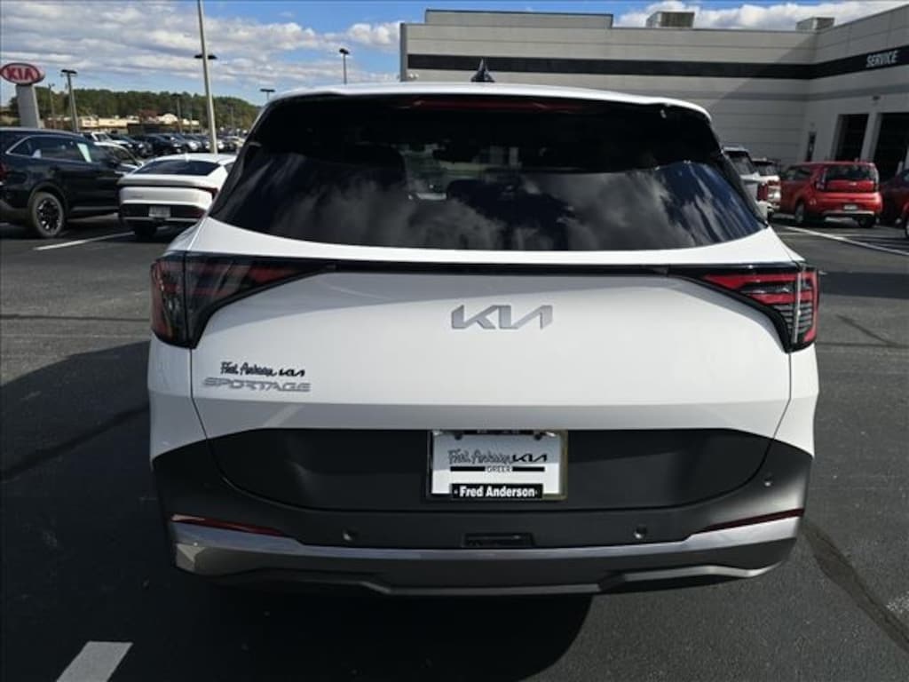 New 2026 Kia Sportage EX SUV