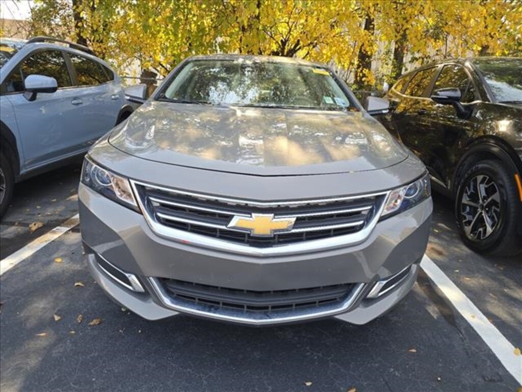 Used 2017 Chevrolet Impala LT w/1LT Sedan