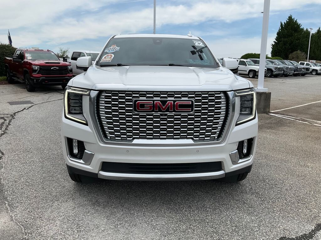Used 2022 GMC Yukon XL Denali SUV