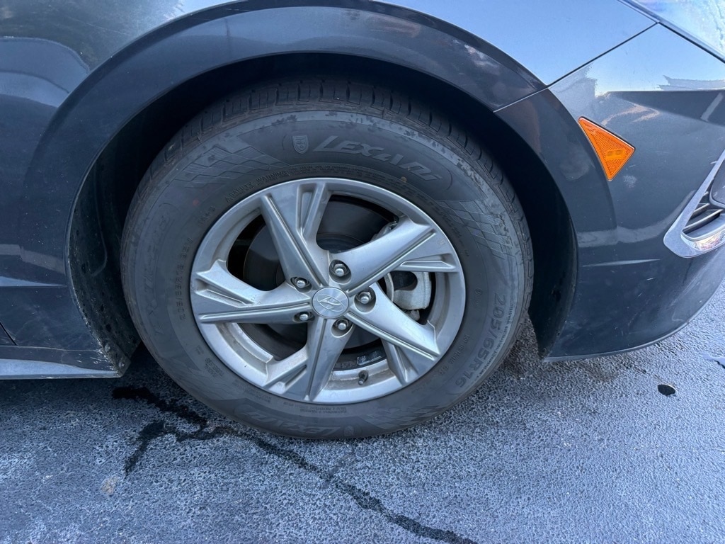 Used 2022 Hyundai Sonata SE Sedan