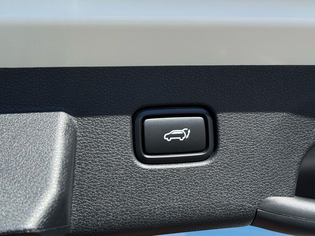 2026 Kia Sportage SX - Photo 14