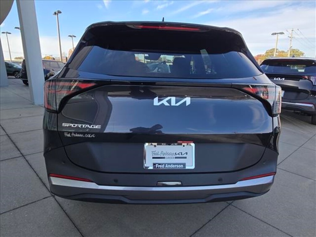 New 2026 Kia Sportage LX SUV