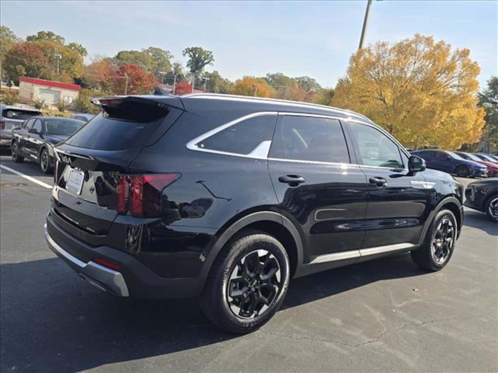 New 2026 Kia Sorento S SUV