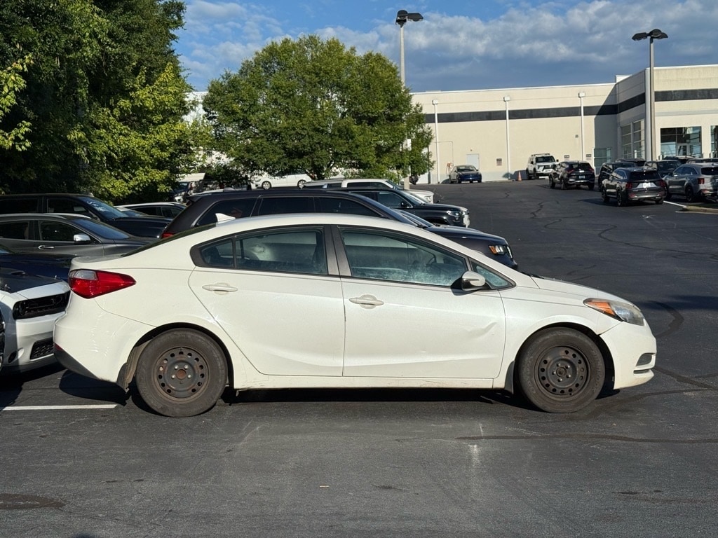 Used 2016 Kia Forte LX with VIN KNAFX4A63G5550187 for sale in Greer, SC