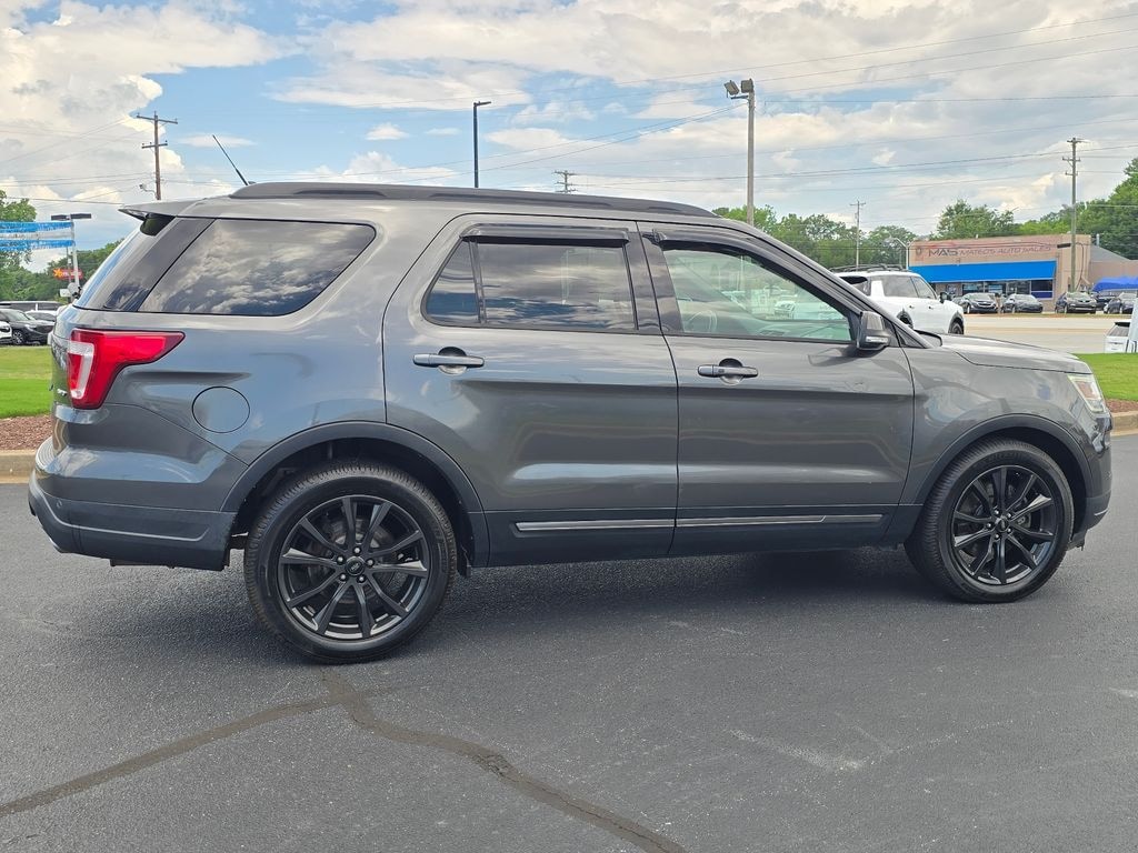 Used 2018 Ford Explorer XLT SUV