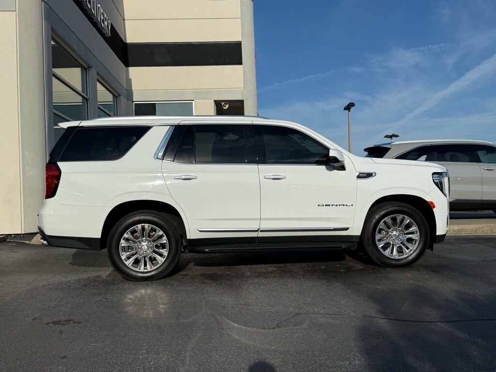 2023 Gmc Yukon Denali photo 2