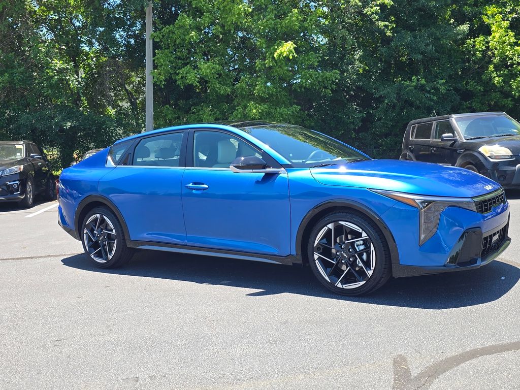 2026 Kia K4 GT-Line