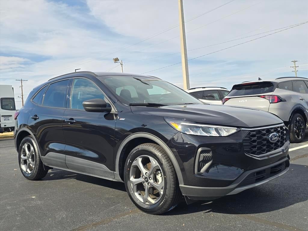 Used 2025 Ford Escape ST-Line SUV