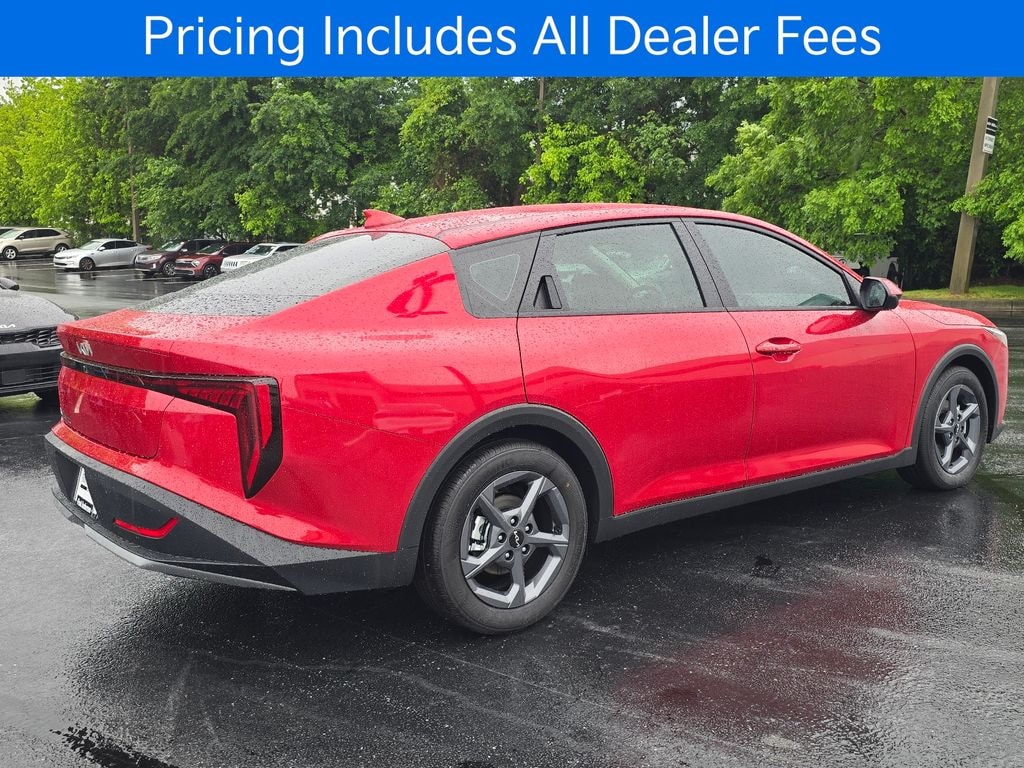 New 2026 Kia K4 LXS Sedan