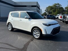 2025 Kia Soul LX Hatchback