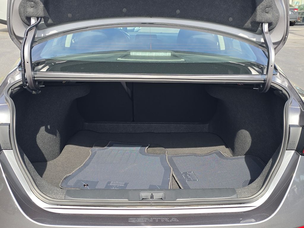 2025 Nissan Sentra S - Photo 13