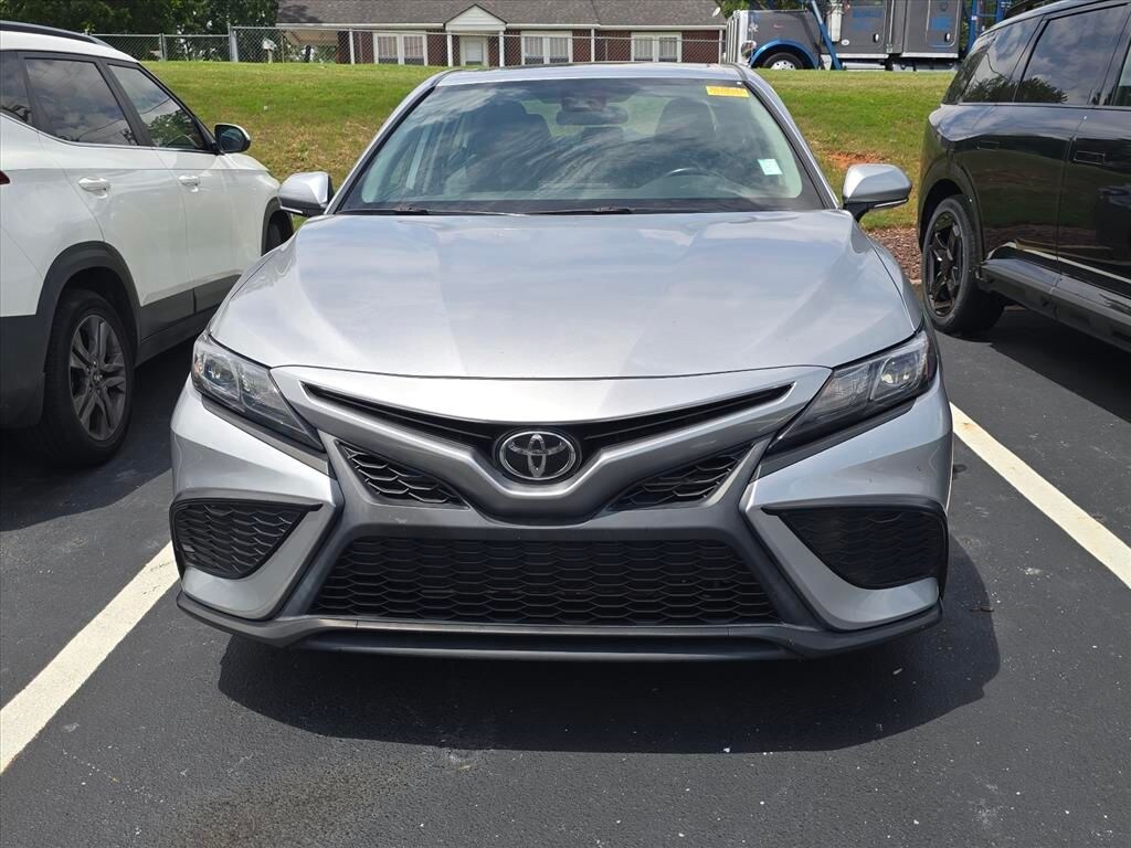 Used 2024 Toyota Camry SE Sedan