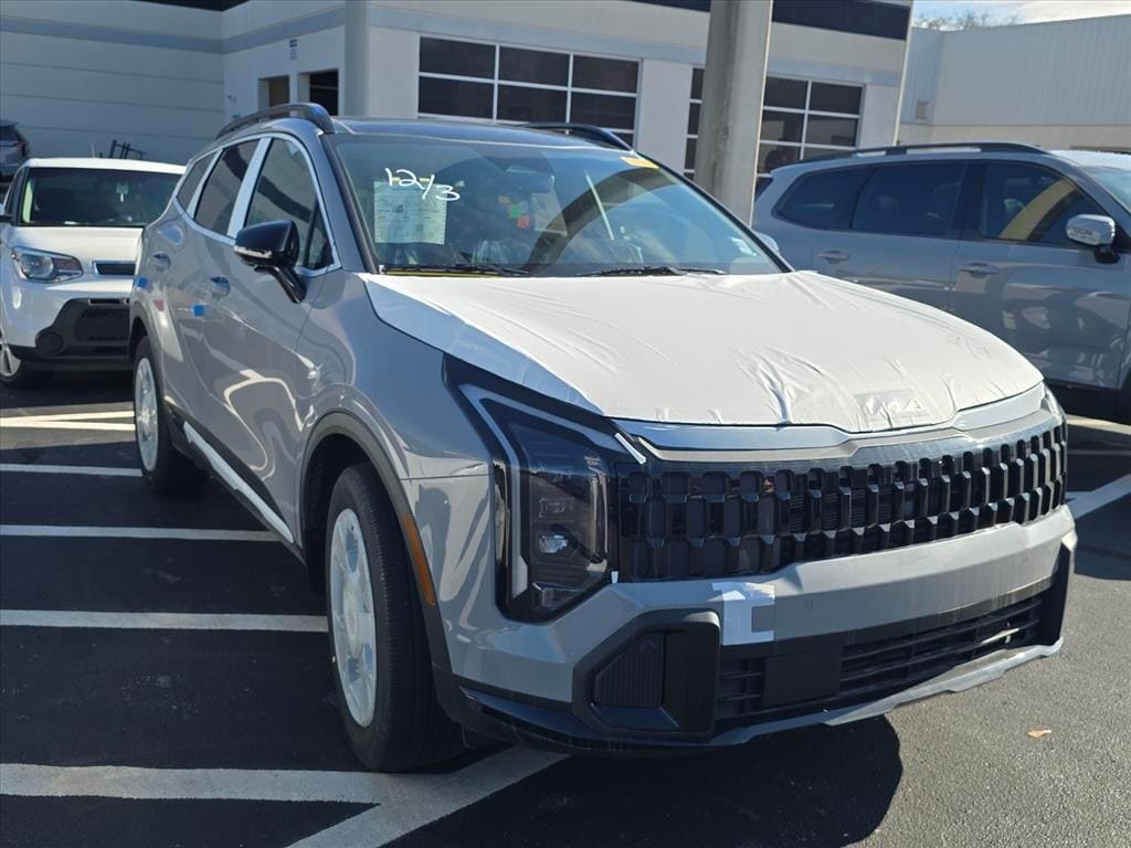 New 2026 Kia Sportage Hybrid EX SUV