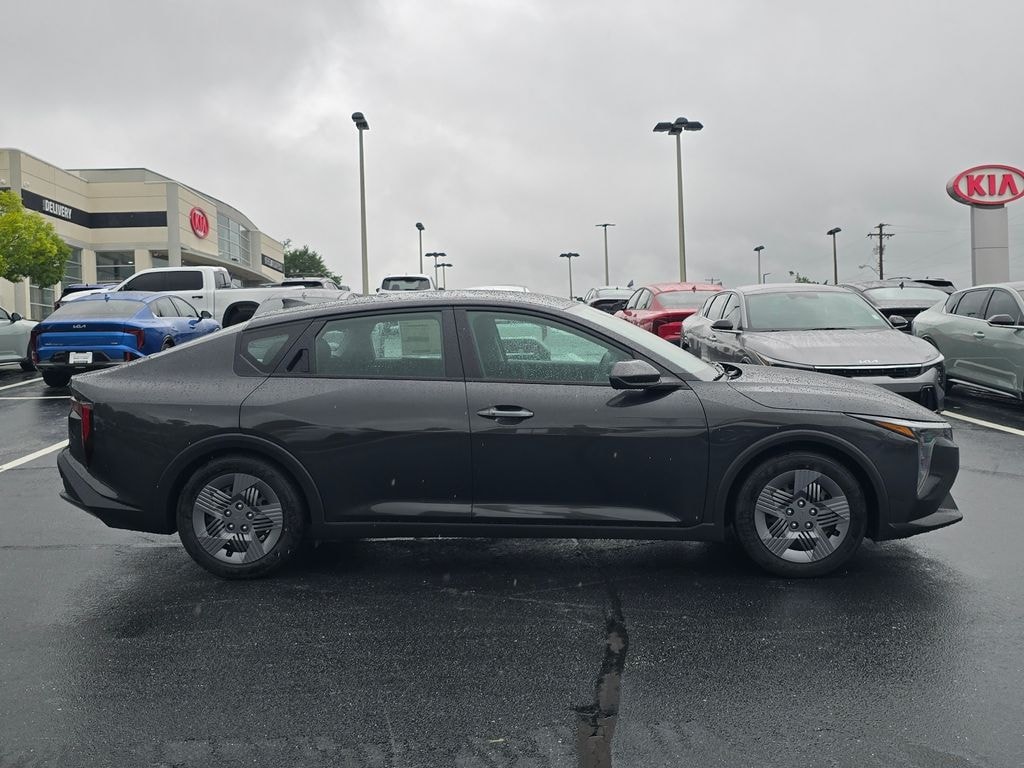 New 2026 Kia K4 LX Sedan