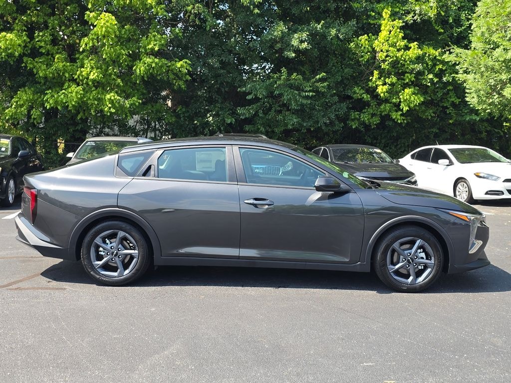 New 2026 Kia K4 LX Sedan