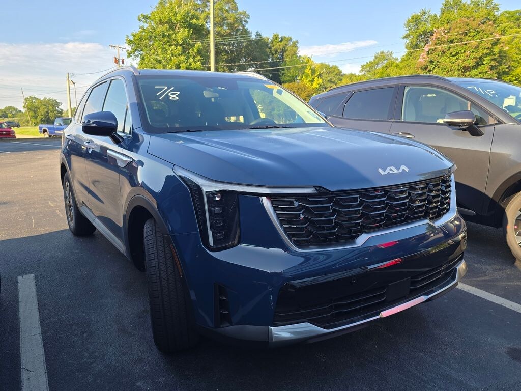 New 2026 Kia Sorento S SUV