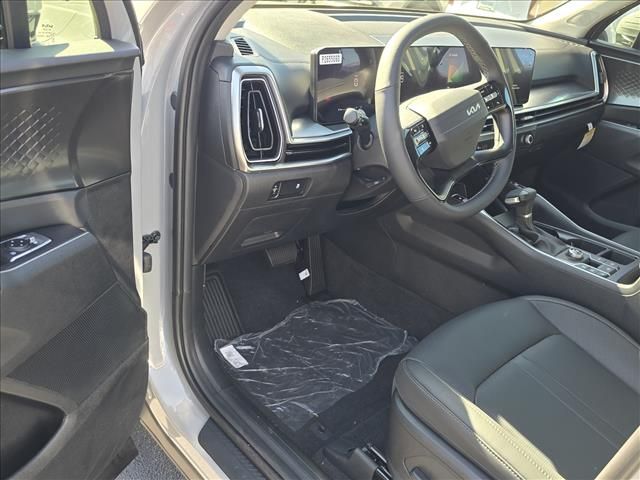 2026 Kia Sorento S - Photo 9
